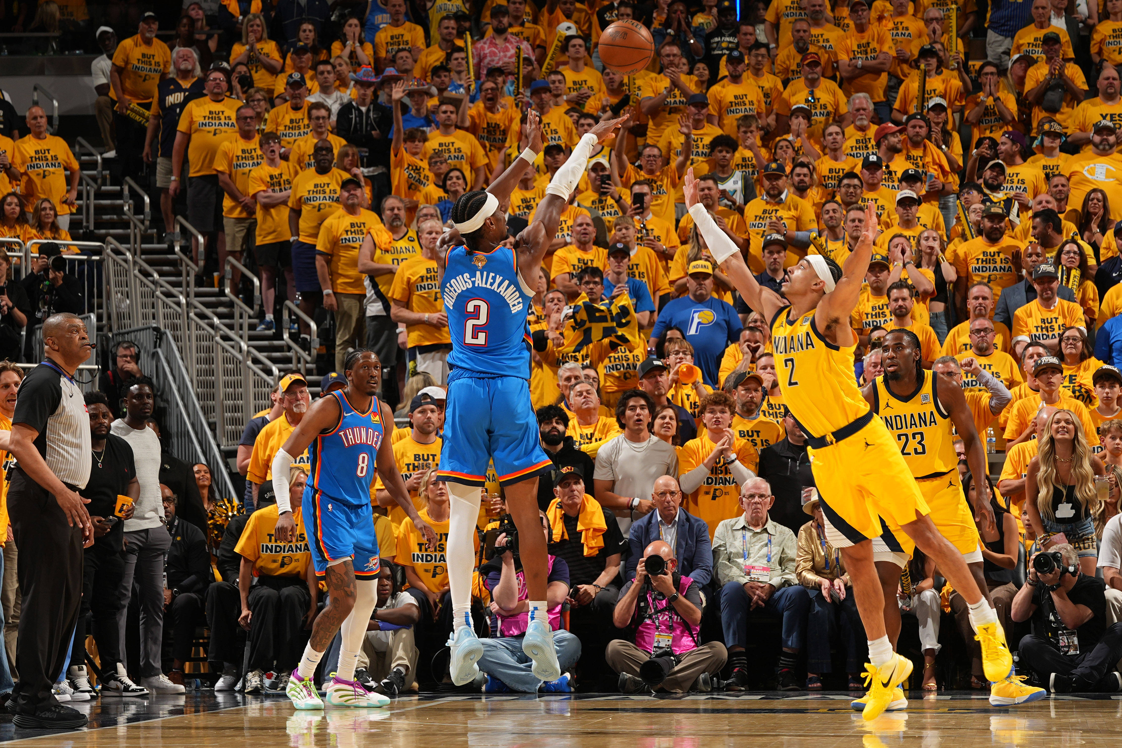 掘金力克步行者,戈贝尔统治全场 掘金力克步行者,戈贝尔统治全场