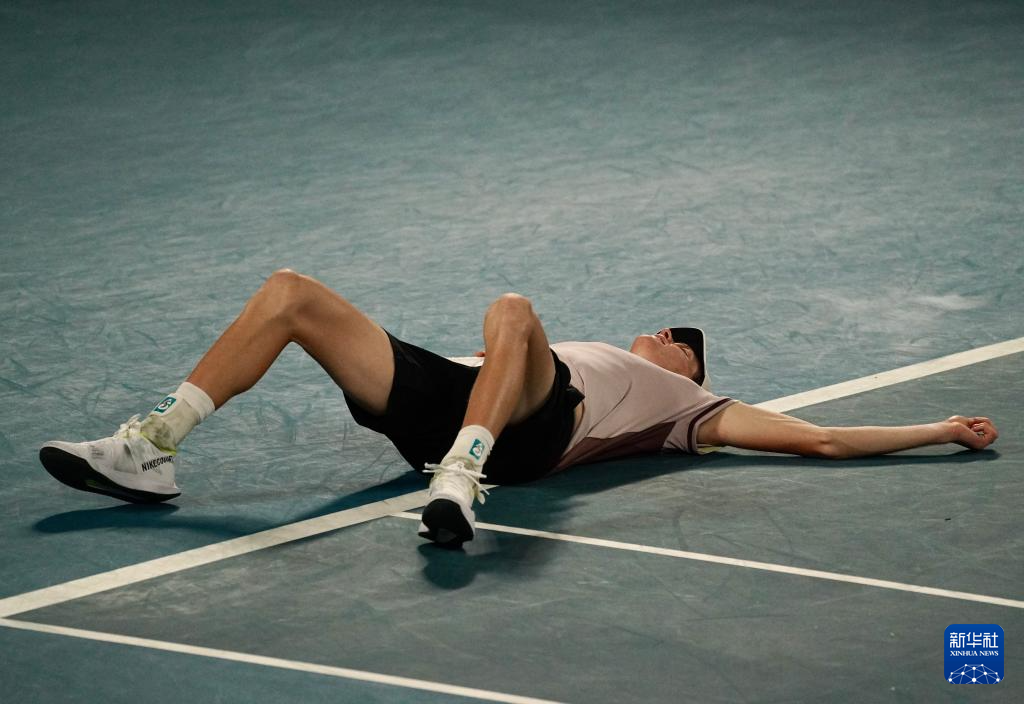 澳网险胜联合杯，辛纳状态火热